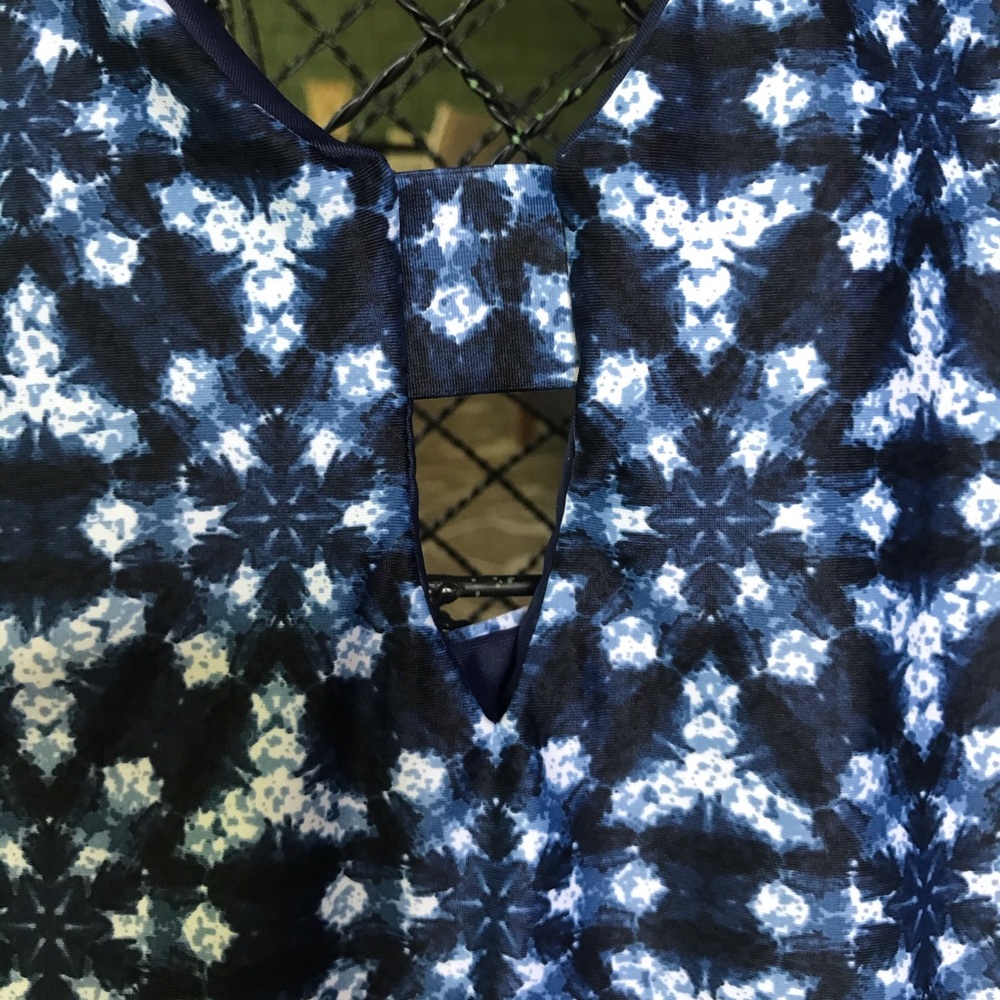 Speedo Printed Marla 1 piece swimsuit  Lg NWT - Picture 4 of 6